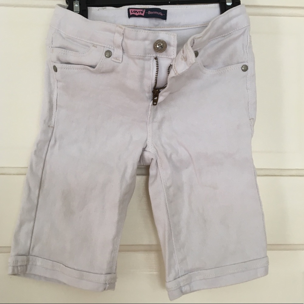 Levi’s Bermuda Girls size 7 cropped white jeans
